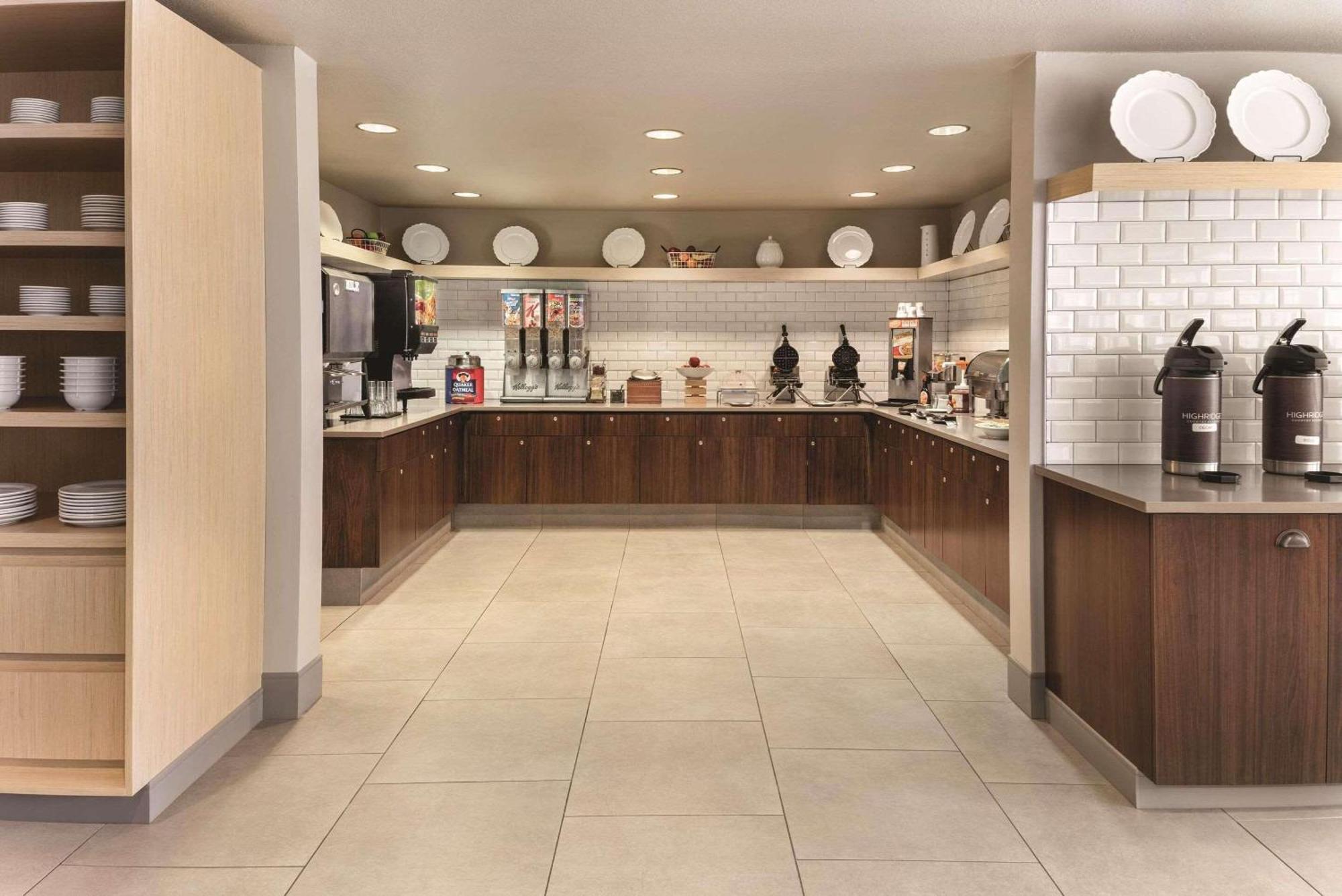 Country Inn & Suites By Radisson, Green Bay East, Wi מראה חיצוני תמונה