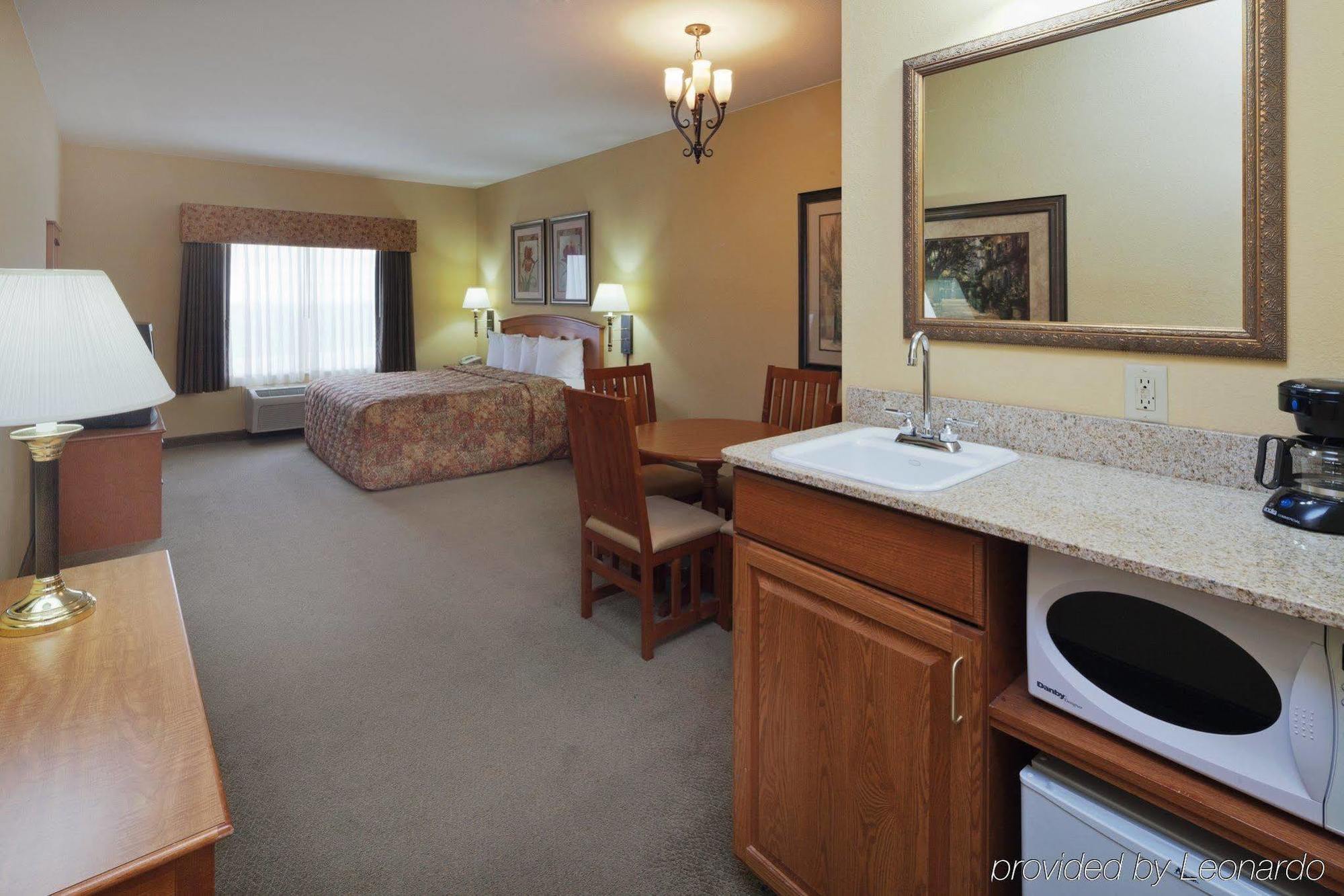 Country Inn & Suites By Radisson, Green Bay East, Wi מראה חיצוני תמונה