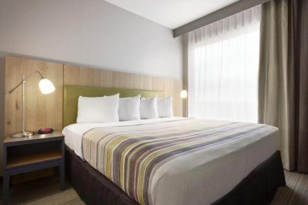 Country Inn & Suites By Radisson, Green Bay East, Wi מראה חיצוני תמונה